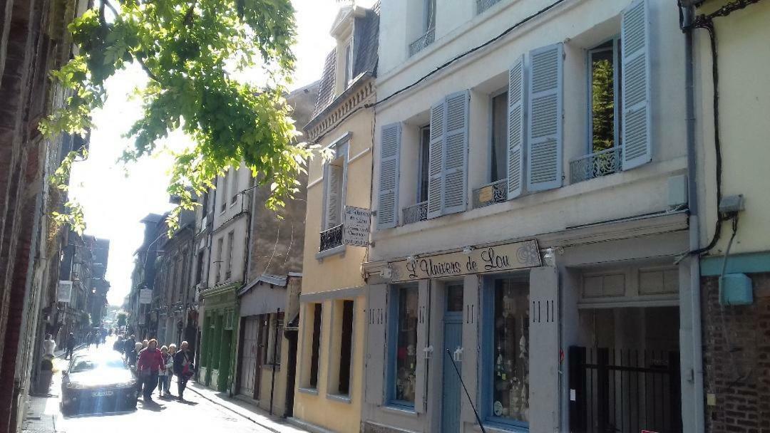 La Petite Cabane Du Pecheur Honfleur Buitenkant foto